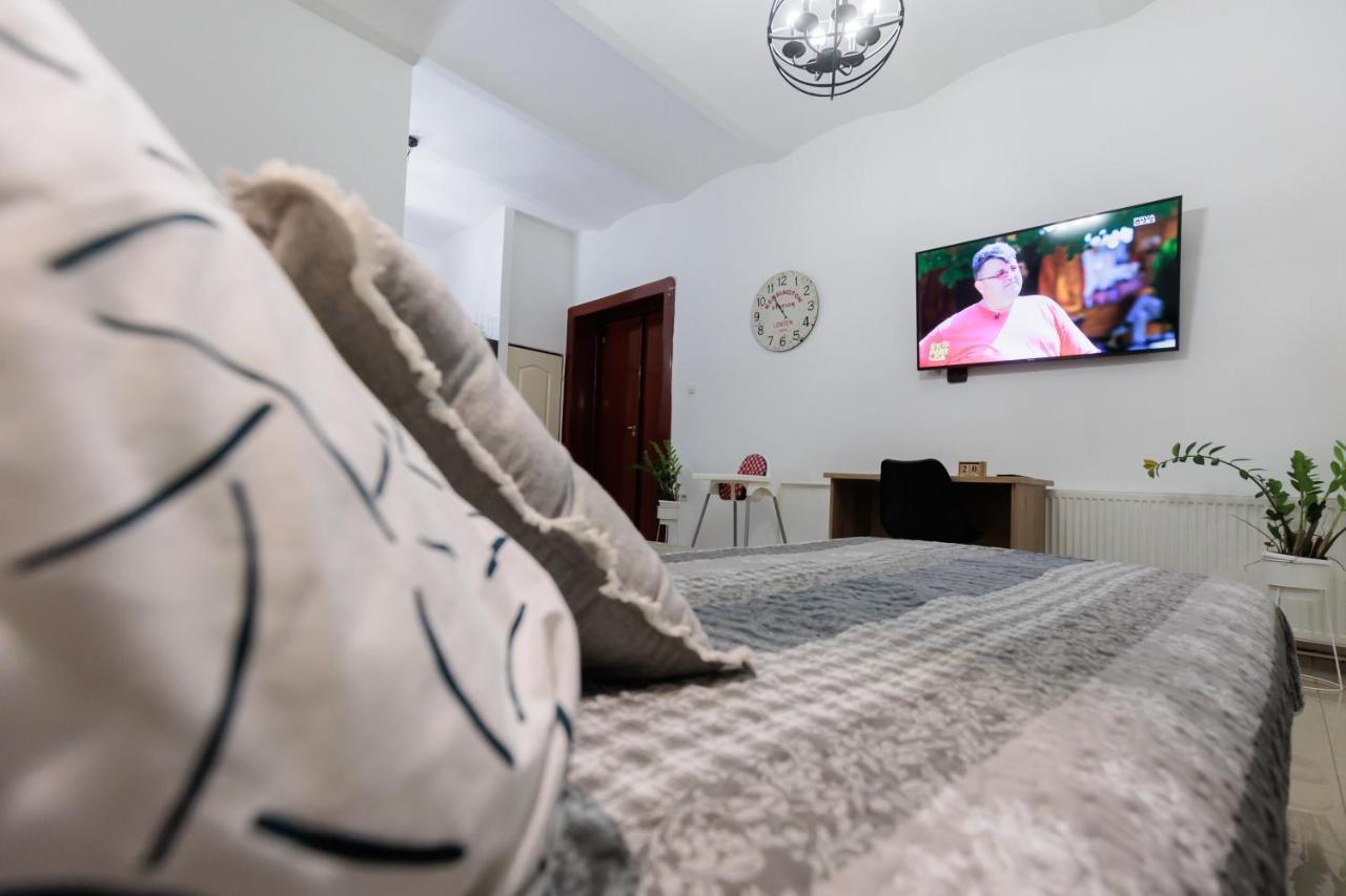 Apartments Pia ซูโบติกา ภายนอก รูปภาพ